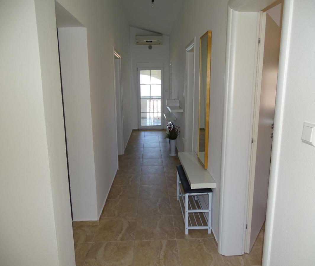 Apartmani David 维尔 外观 照片